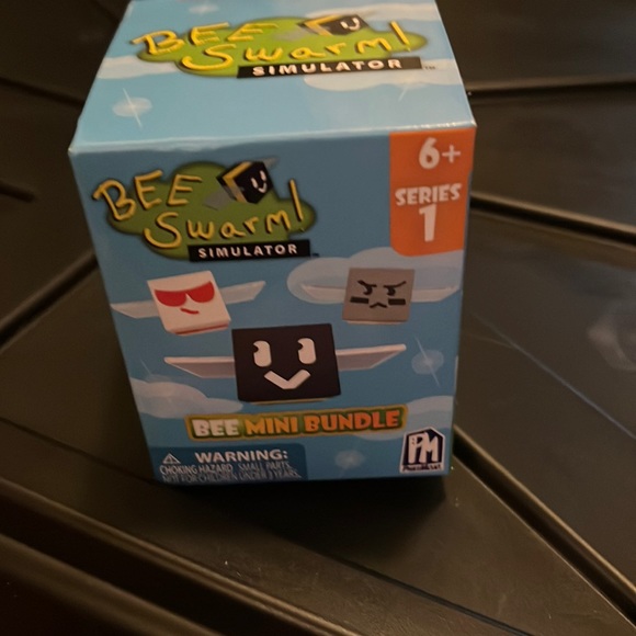 Bee Swarm! Simulator - Picture 1 of 2